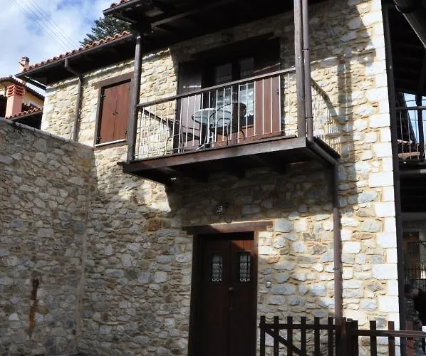 Apostolia's Small House Bed And View *