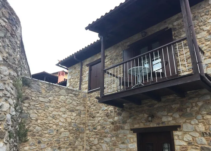 Apostolia's Small House Bed And View